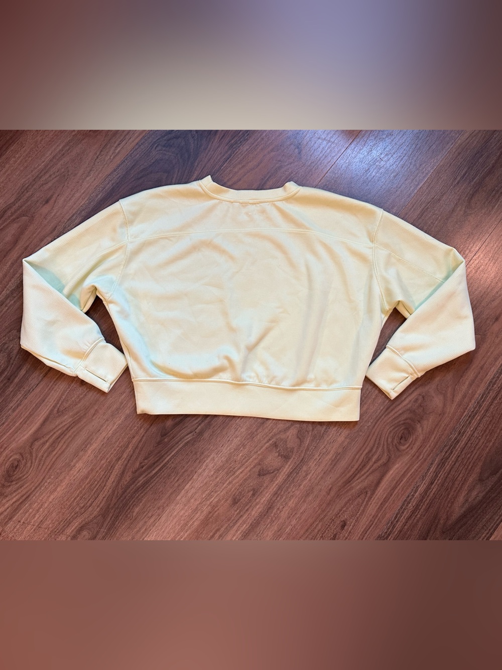 Danskin Pale Neon Yellow Cropped Crewneck Sweatshirt